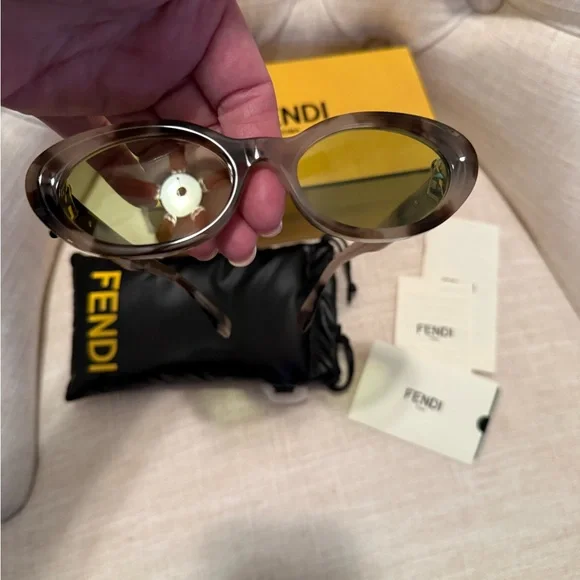 Fendi Sunglasses with protective pouch Fendi Black Sunglasses with Protective Pouch main image 2